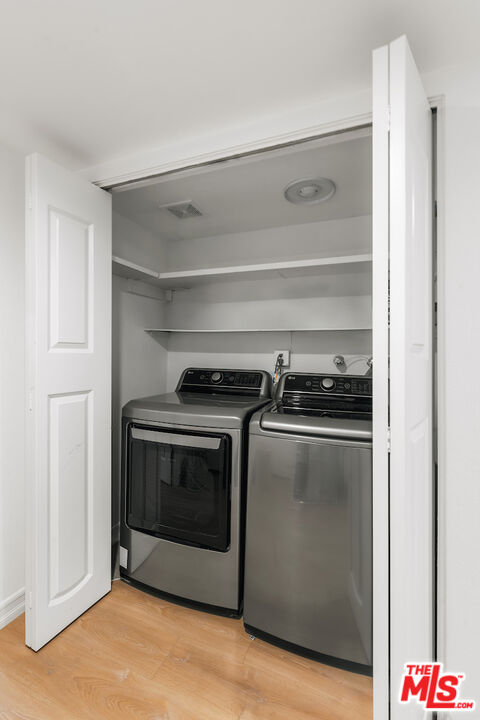 5336 Corteen Pl Unit: 5