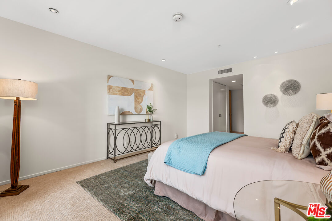 10490 Wilshire Blvd Unit: 306