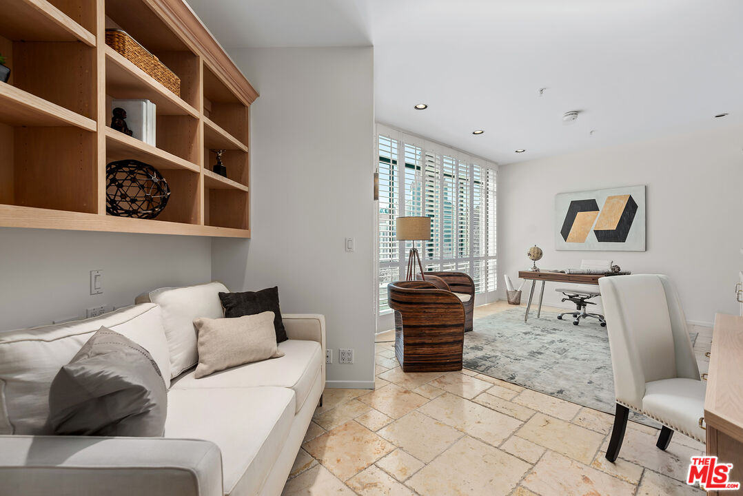 10490 Wilshire Blvd Unit: 306