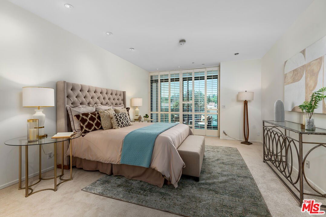 10490 Wilshire Blvd Unit: 306