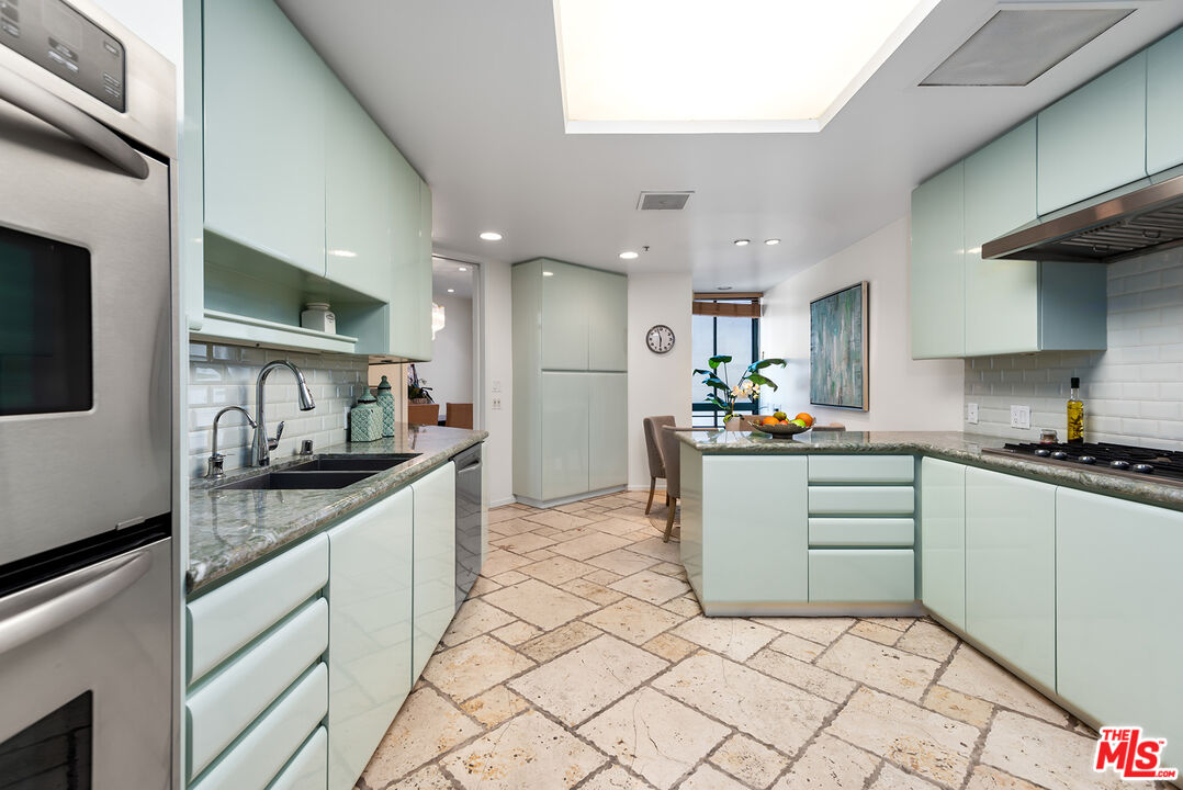 10490 Wilshire Blvd Unit: 306