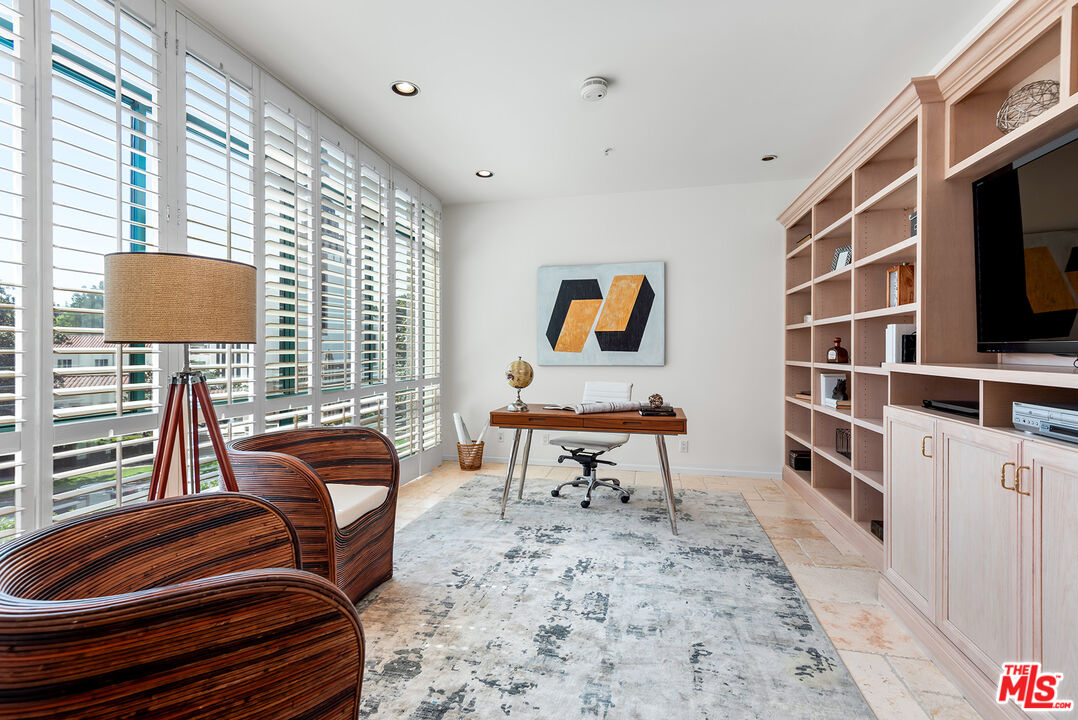 10490 Wilshire Blvd Unit: 306