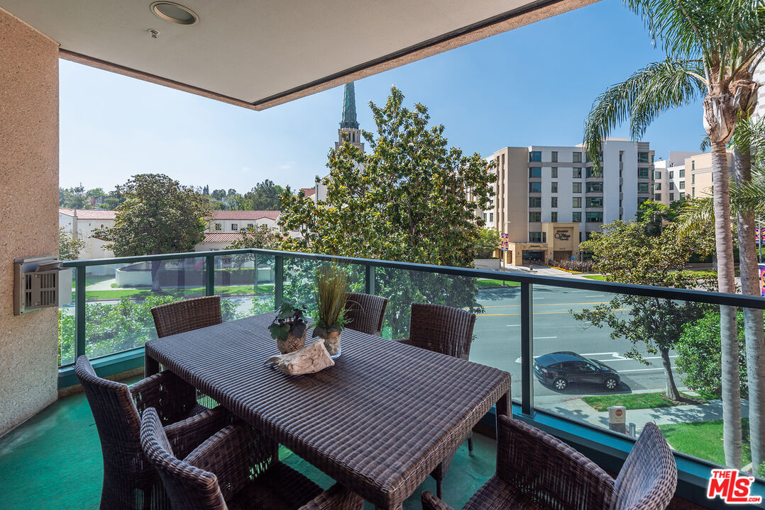 10490 Wilshire Blvd Unit: 306