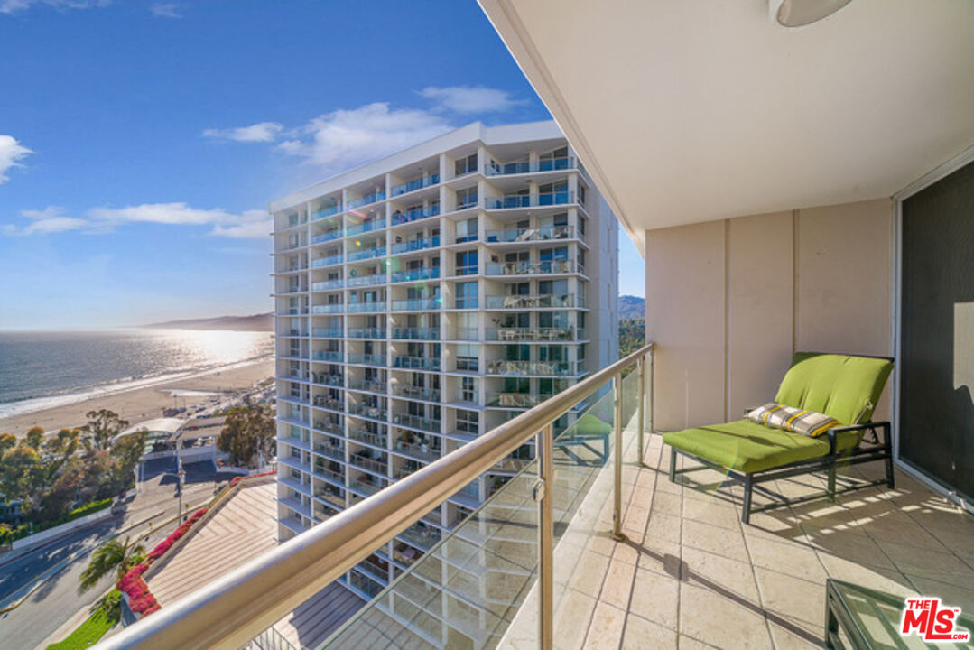 201 Ocean Ave Unit: 1403B
