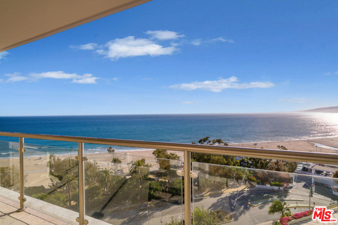 201 Ocean Ave Unit: 1403B