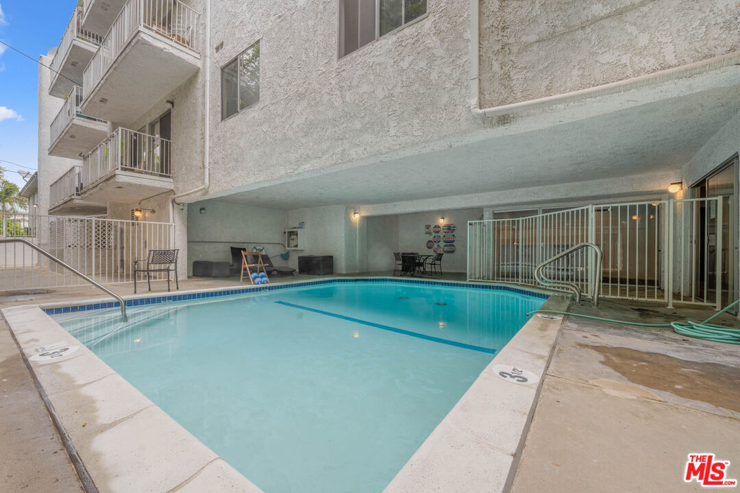 1515 S Beverly Dr Unit: 402