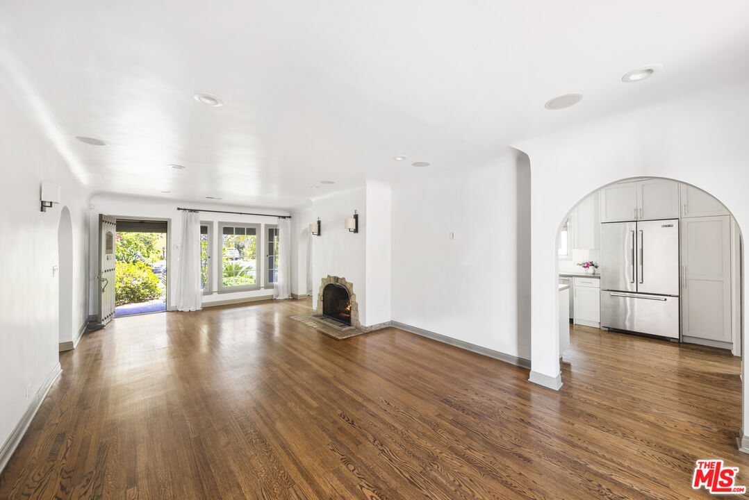 1169 S Sierra Bonita Ave