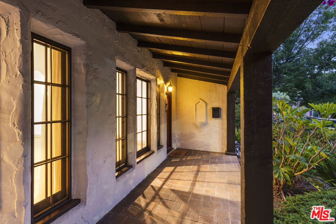 1169 S Sierra Bonita Ave