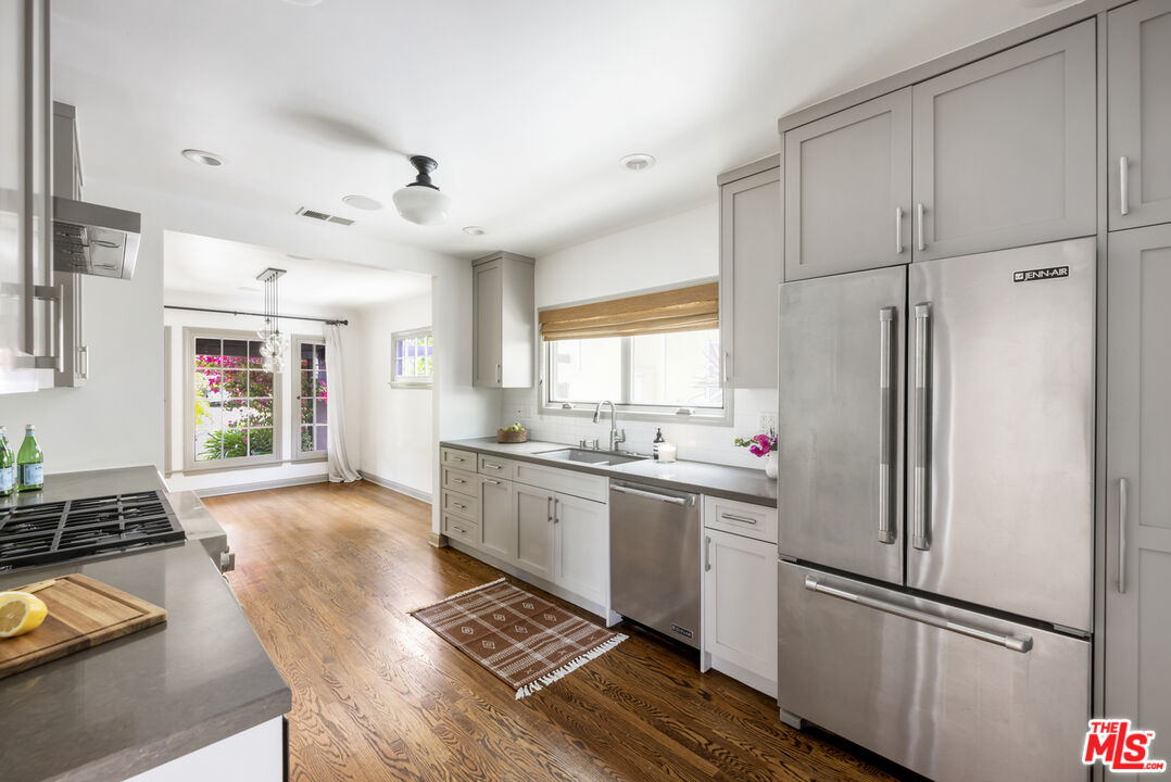 1169 S Sierra Bonita Ave