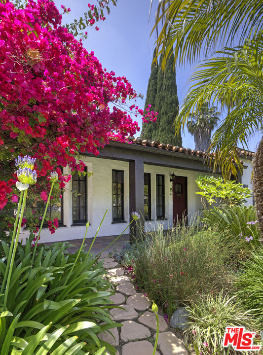 1169 S Sierra Bonita Ave