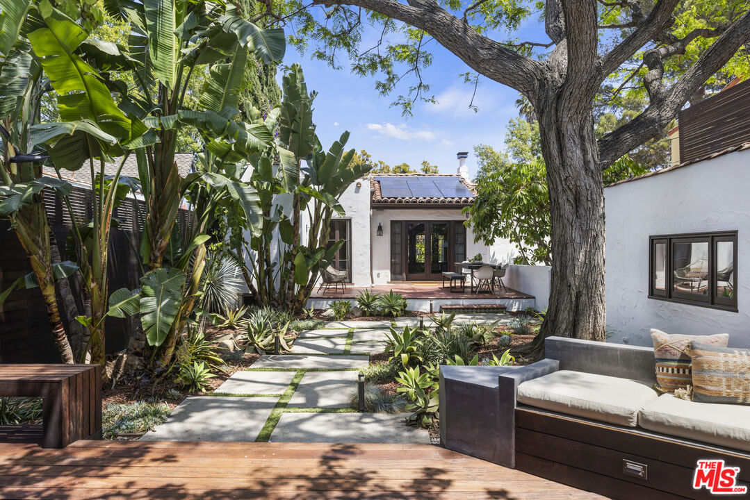 1169 S Sierra Bonita Ave