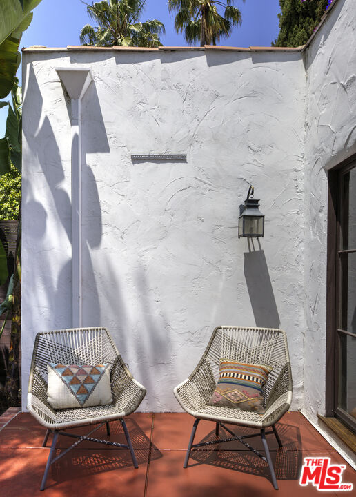 1169 S Sierra Bonita Ave