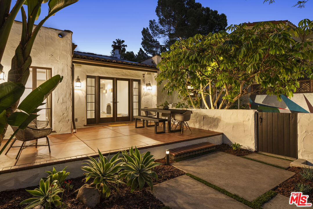 1169 S Sierra Bonita Ave