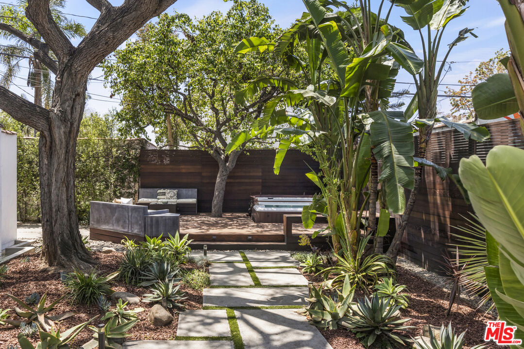 1169 S Sierra Bonita Ave