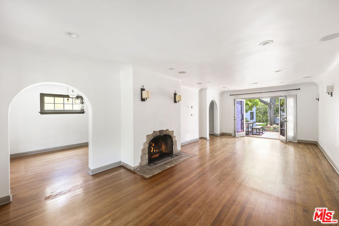 1169 S Sierra Bonita Ave