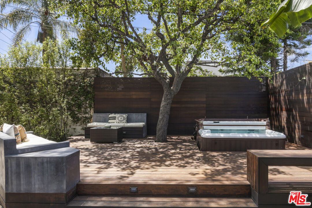 1169 S Sierra Bonita Ave