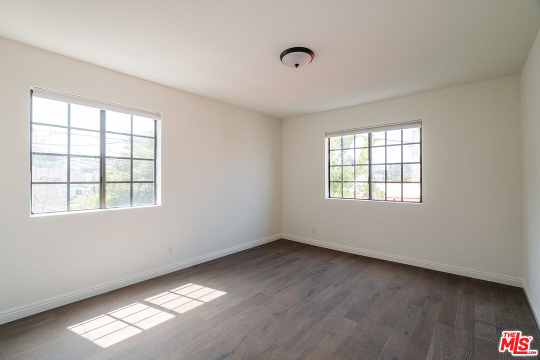 246 N Coronado St Unit: D