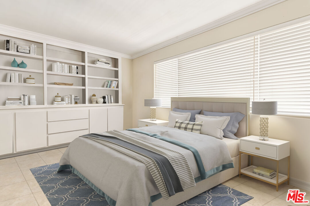 14332 Dickens St Unit: 17