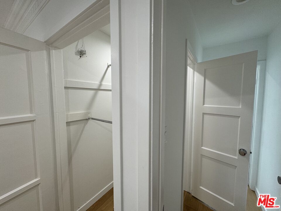 300 S Doheny Dr Unit: 302A