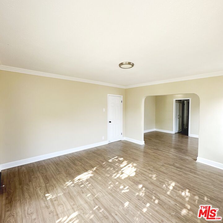 1328 S Bronson Ave