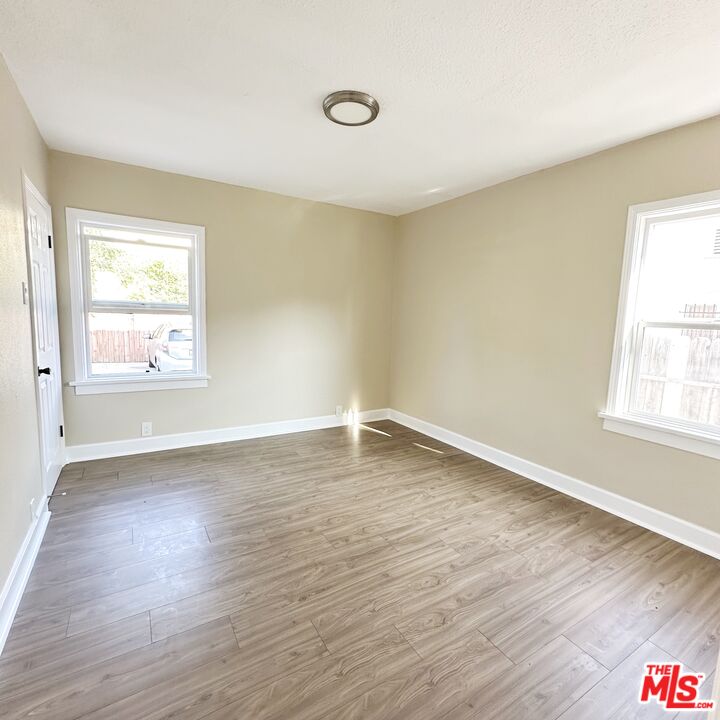 1328 S Bronson Ave