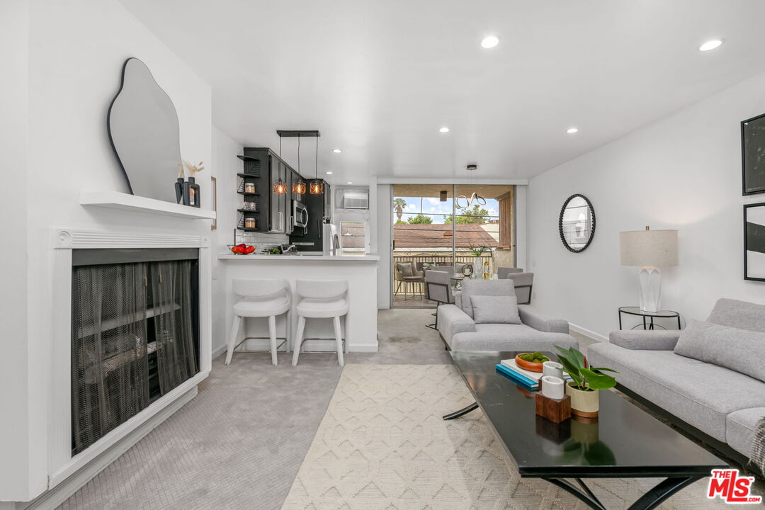 6151 Orange St Unit: 214