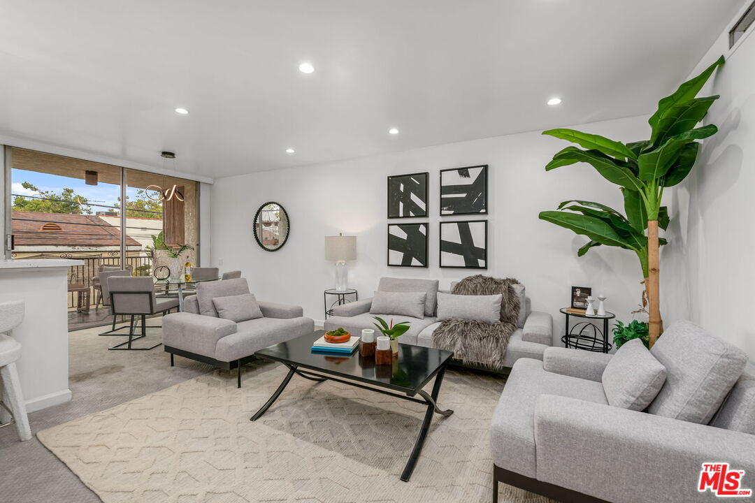 6151 Orange St Unit: 214