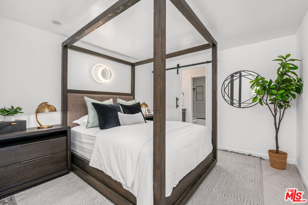 6151 Orange St Unit: 214