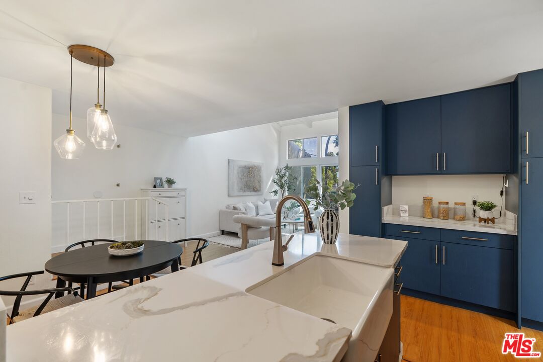 4900 Overland Ave Unit: 307