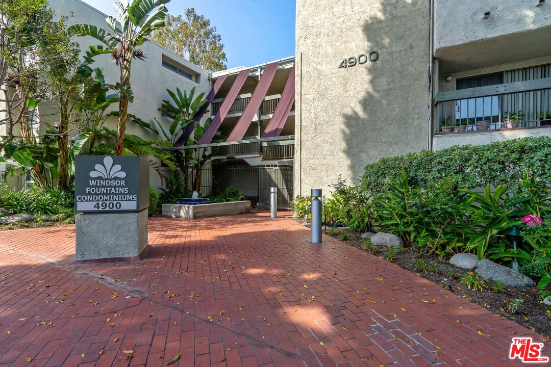 4900 Overland Ave Unit: 307