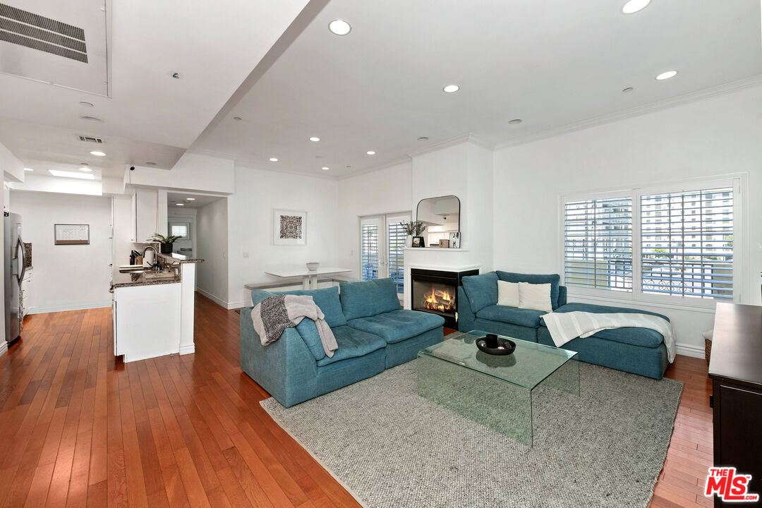 1135 Rexford Dr Unit: 403