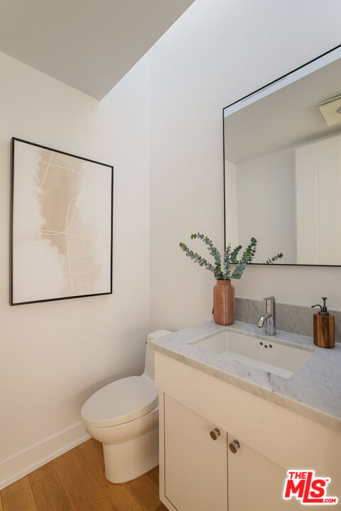 6515 Ocean Front Walk