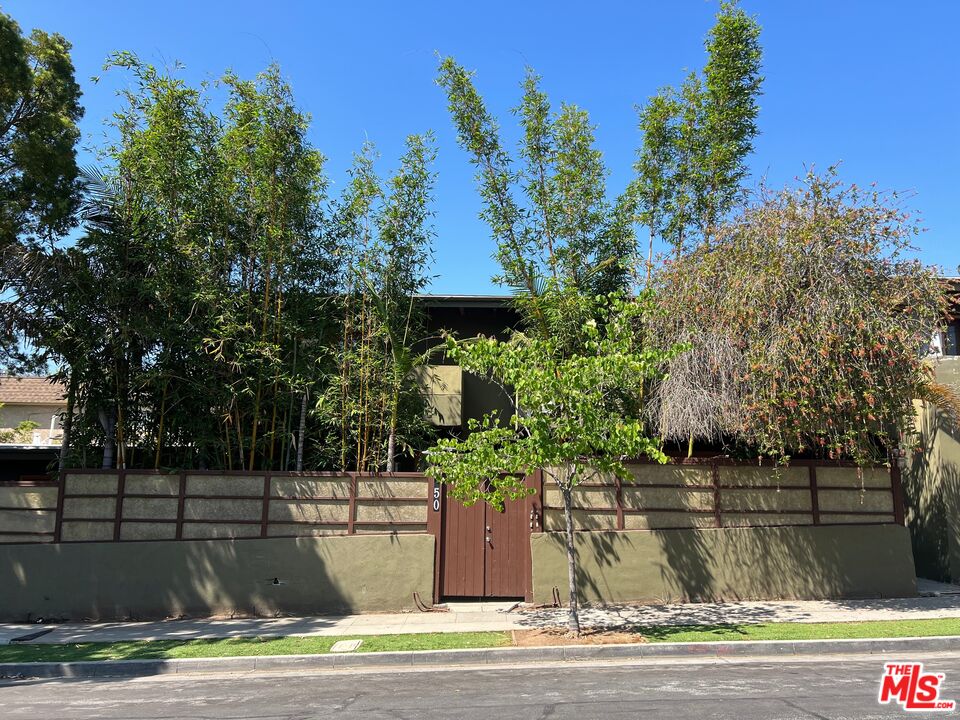 1250 Stanford St Unit: 1