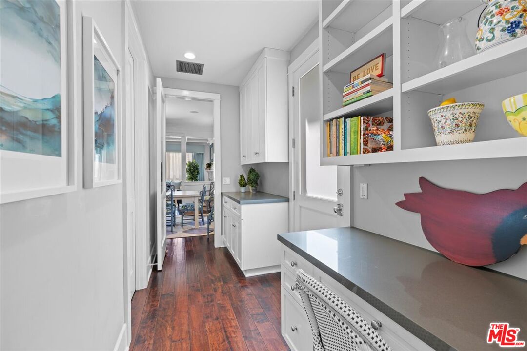 1117 Chautauqua Blvd