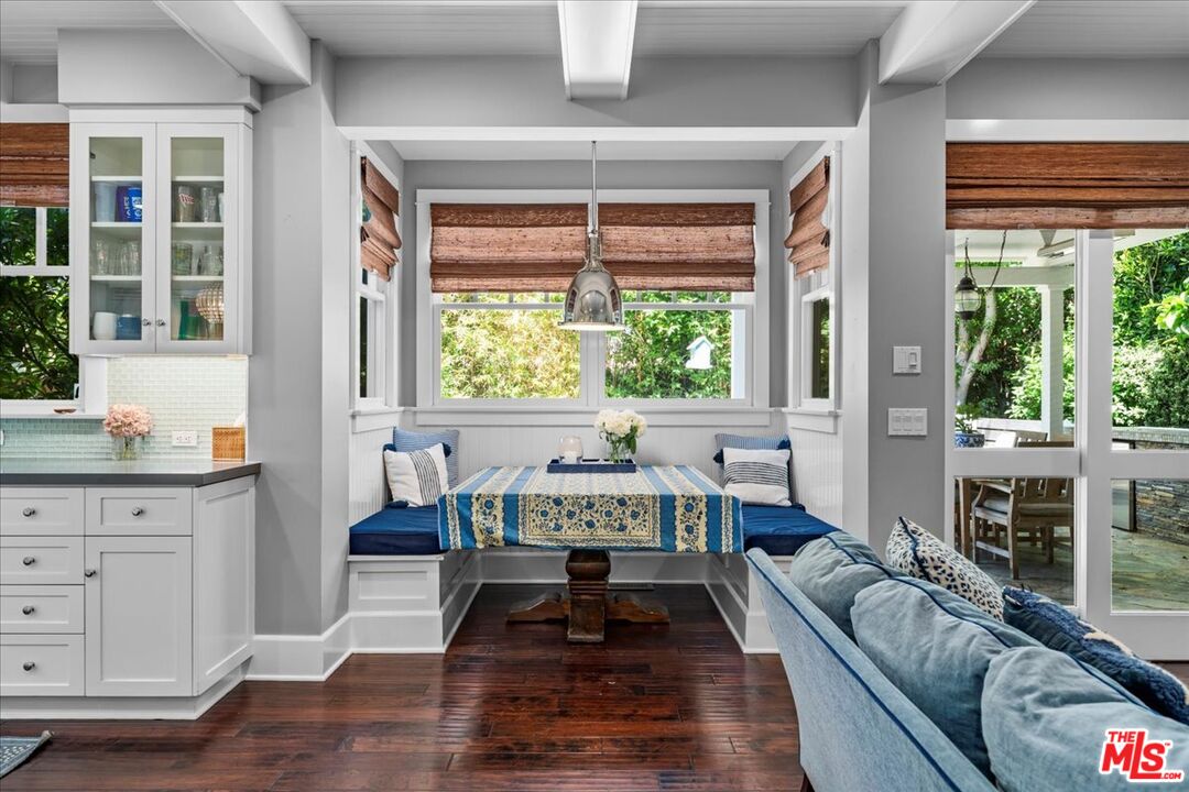 1117 Chautauqua Blvd