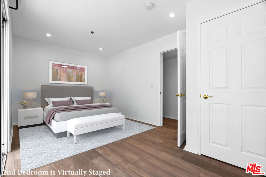 116 S Croft Ave Unit: 401