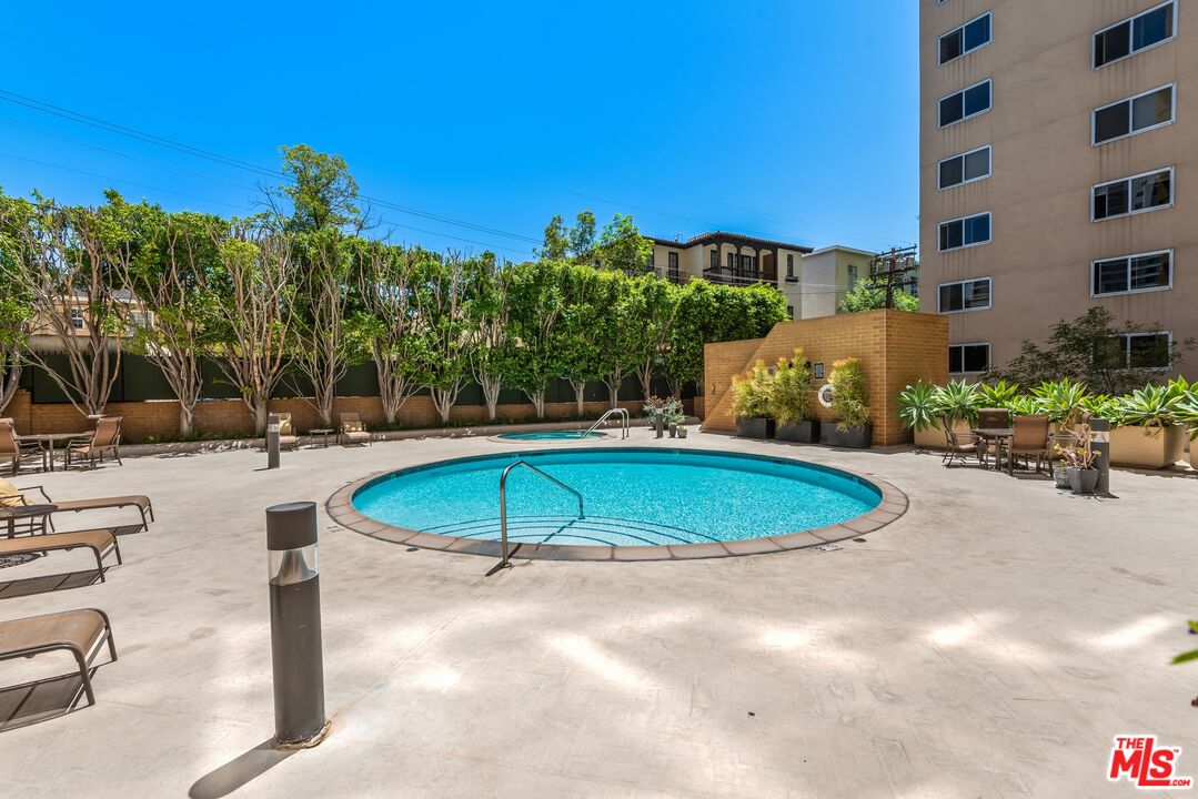 10430 Wilshire Blvd Unit: 605