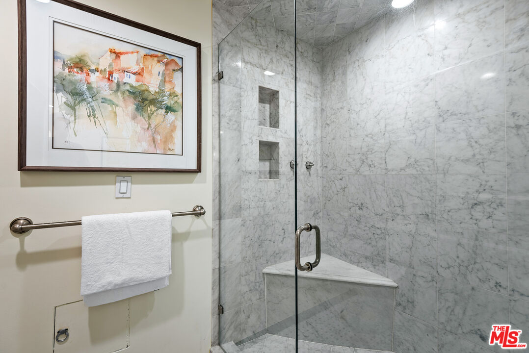 10430 Wilshire Blvd Unit: 605