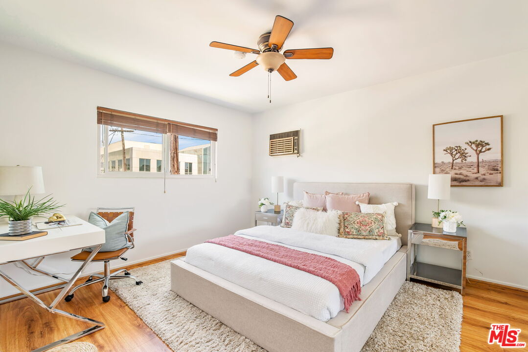 10600 Eastborne Ave Unit: 11