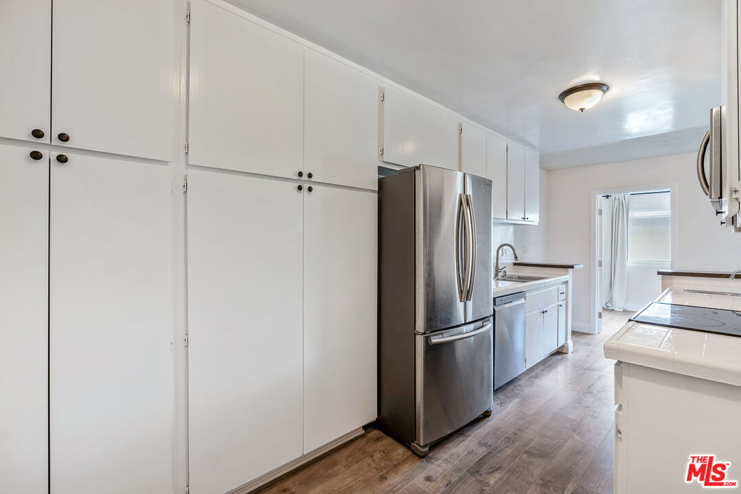 8738 Delgany Ave Unit: 204