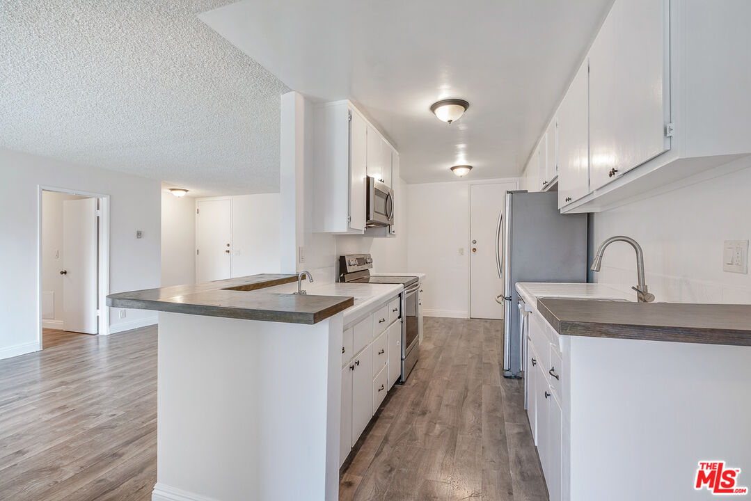 8738 Delgany Ave Unit: 204