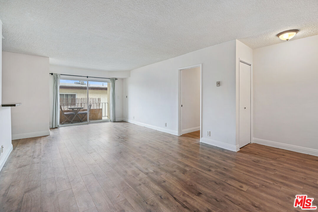 8738 Delgany Ave Unit: 204