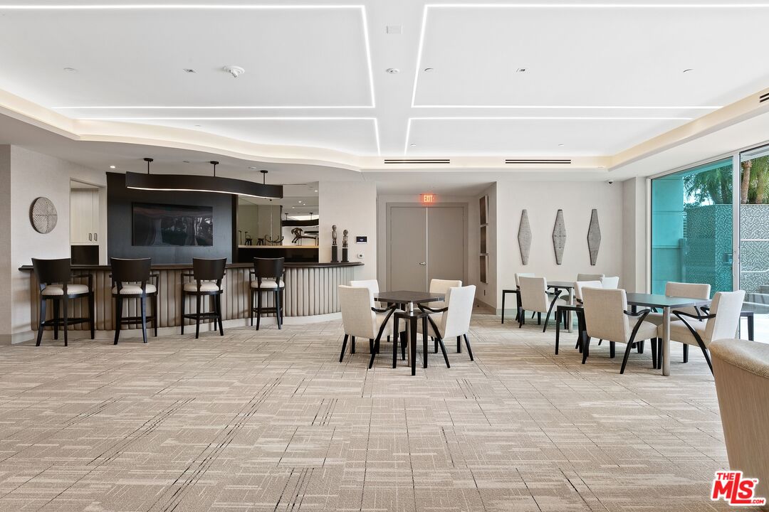 10380 Wilshire Blvd Unit: 1004