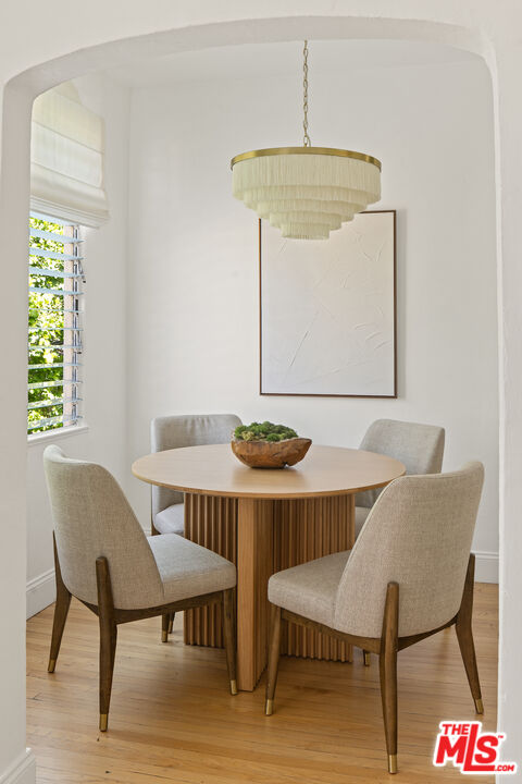 1345 N Hayworth Ave Unit: 206