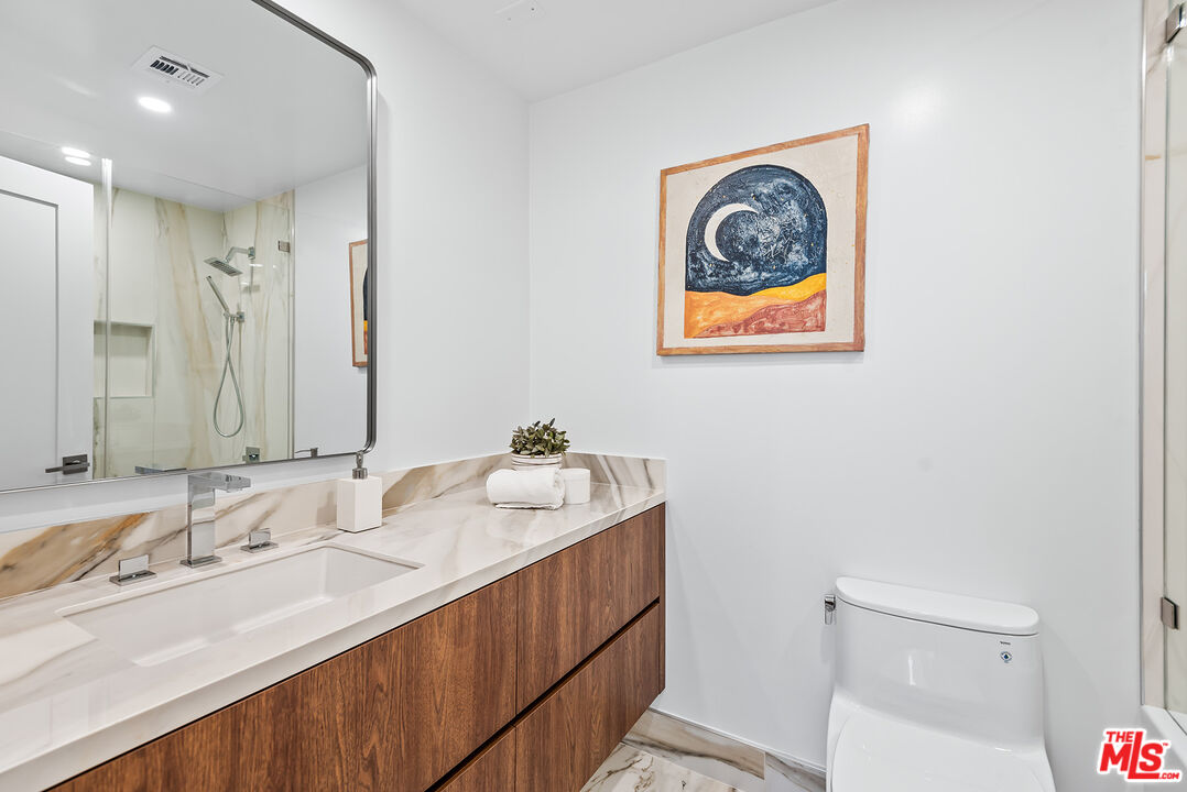 10590 Wilshire Blvd Unit: 1402