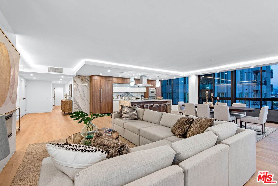 10590 Wilshire Blvd Unit: 1402