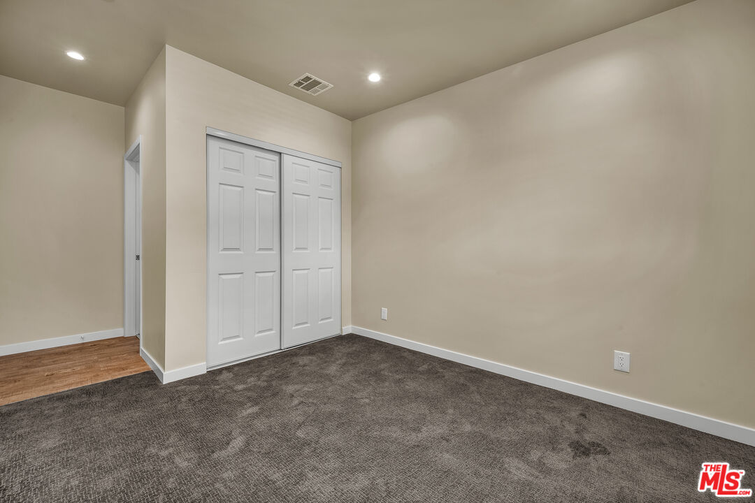 2816 W Jefferson Blvd