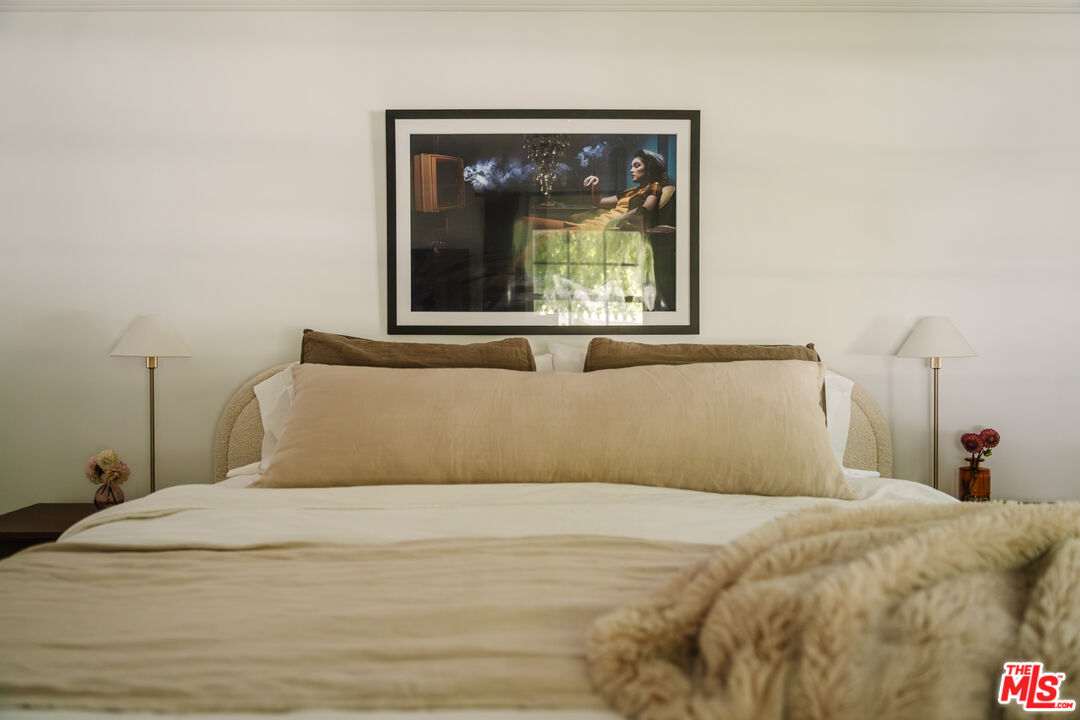 13905 Valley Vista Blvd