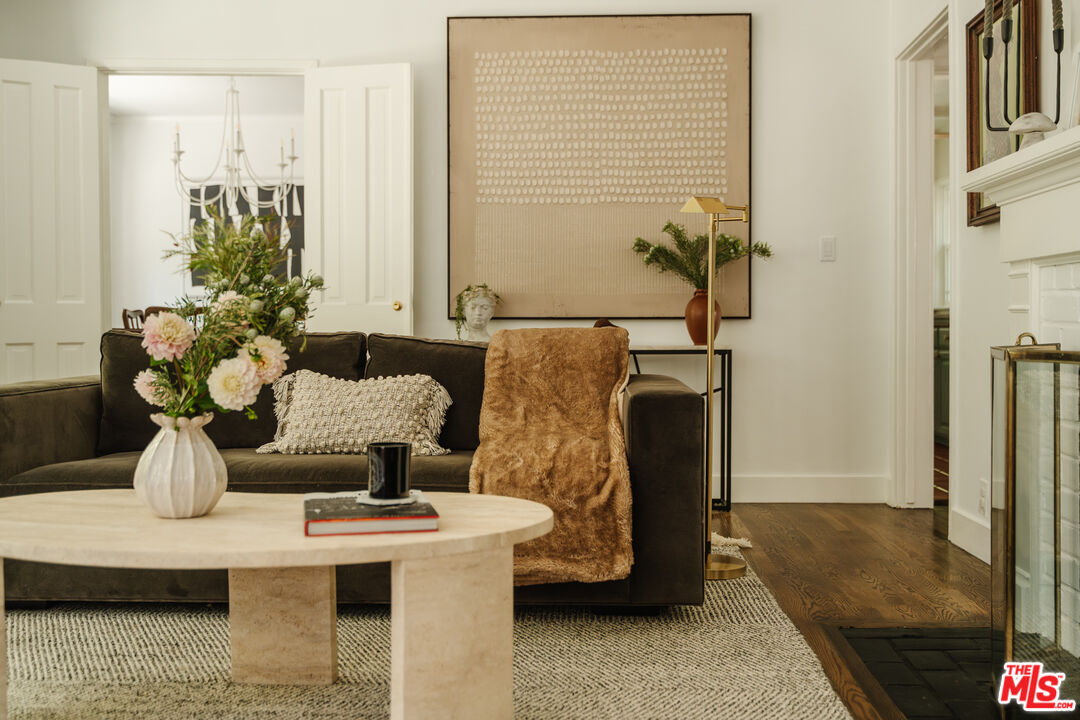 13905 Valley Vista Blvd