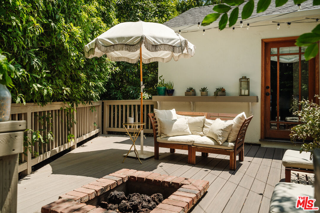 13905 Valley Vista Blvd